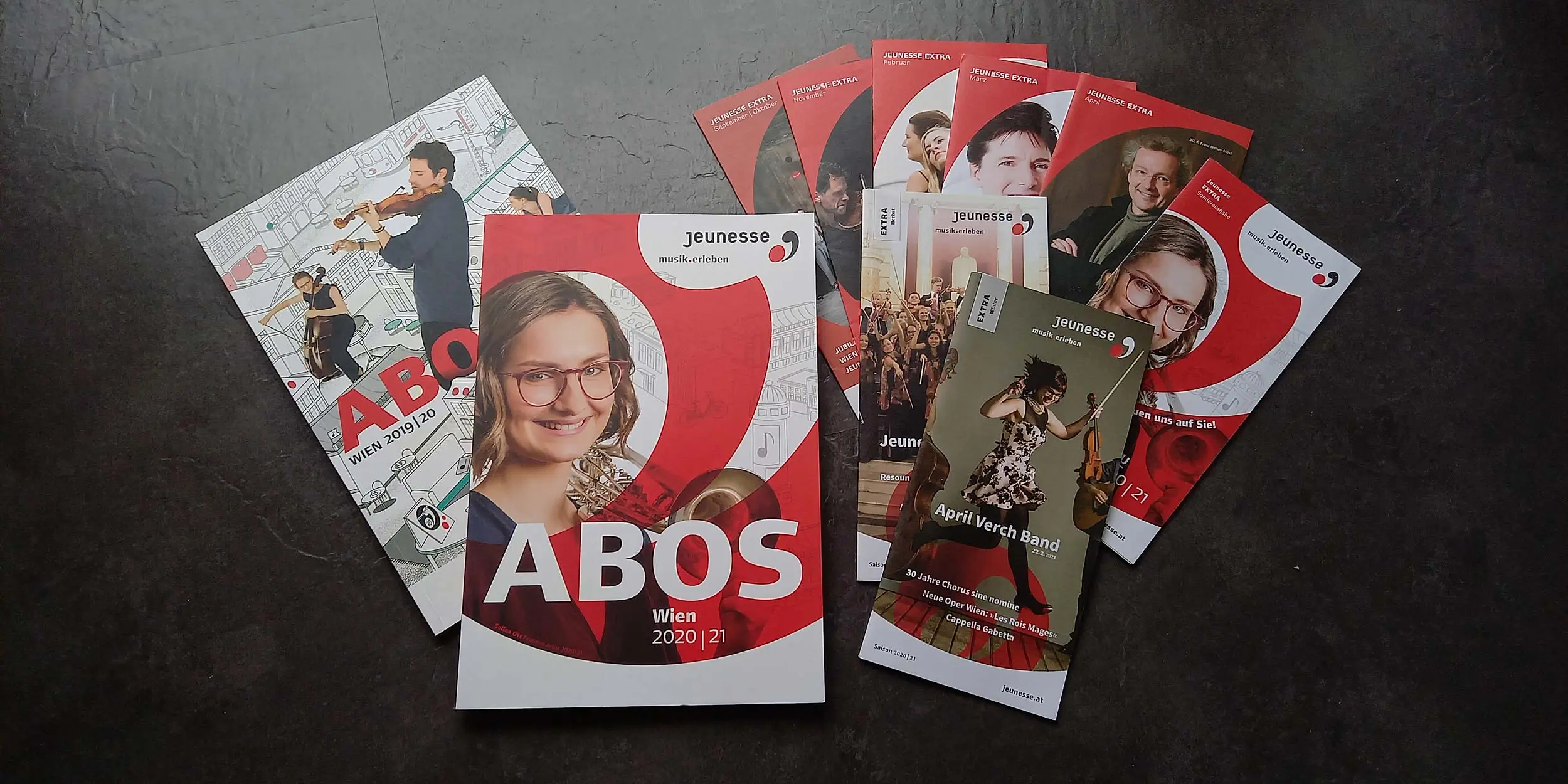 Jeunesse Abo-Buch und Extra-Folder der Saisonen 2019/20 und 2020/21